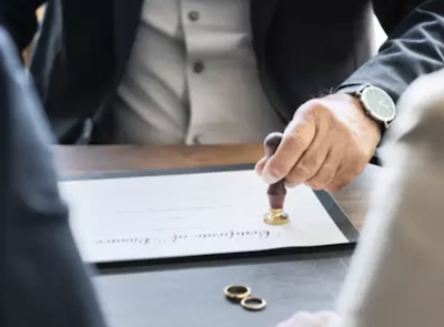 Choose mediation over litigation in divorce